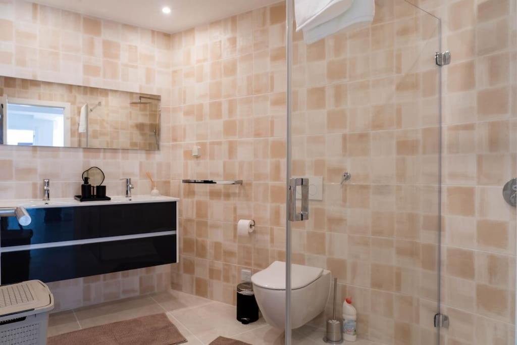 Carvoeiro Roof Top Apartment, Next To The Beach! Exterior foto