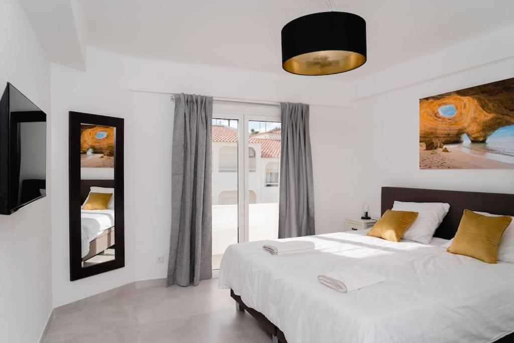 Carvoeiro Roof Top Apartment, Next To The Beach! Exterior foto