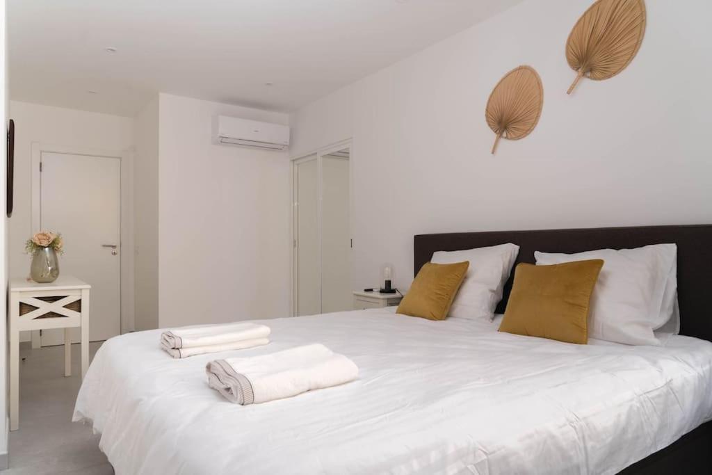 Carvoeiro Roof Top Apartment, Next To The Beach! Exterior foto
